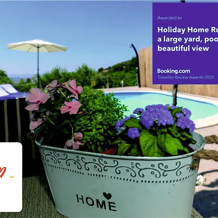 Rupotina With A Large Yard, Pool And A Beautiful View Hébergement de vacances *